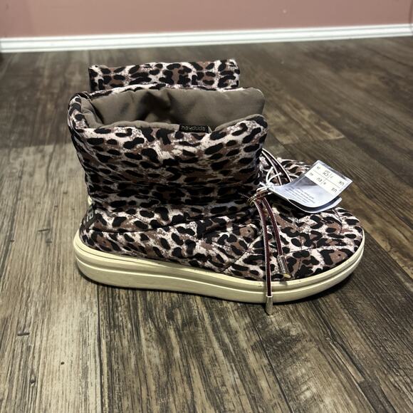 Hey Dude Womens Puffer Boots Margot Eco Leopard Print Nut Size 9 Animal New - Picture 1 of 10